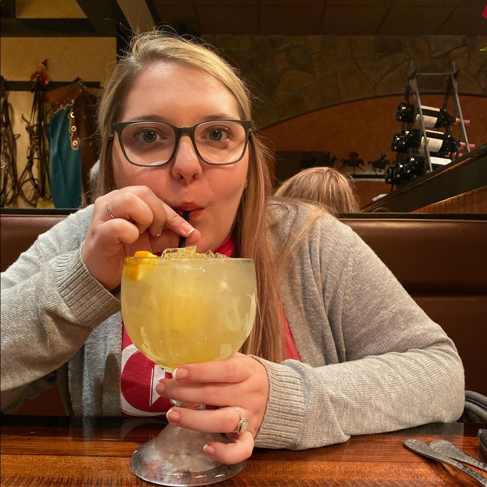 Meet your Posher, Savannah